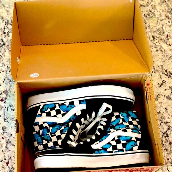 High top vans (Blue Butterfly Checkers) - Picture 3 of 3